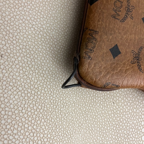 MCM Small Vintage Visetos Original Pouch Purse - Picture 3 of 4